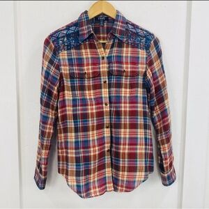 Chaps Petite Plaid Shirt Womens Size PXL Red Embroidered Long Sleeve button‎ up